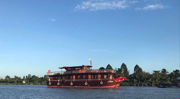 MEKONG CRUISE TOUR 2D1N SAIGON- CAI BE- CAN THO 