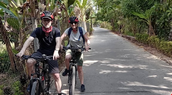 COUNTRYSIDE BIKKING