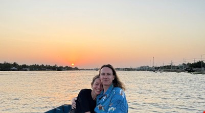 SUNSET WITH PRIVATE SAMPAN