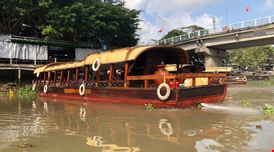 MORNING CRUISE MEKONG