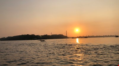 MORNING CRUISE MEKONG